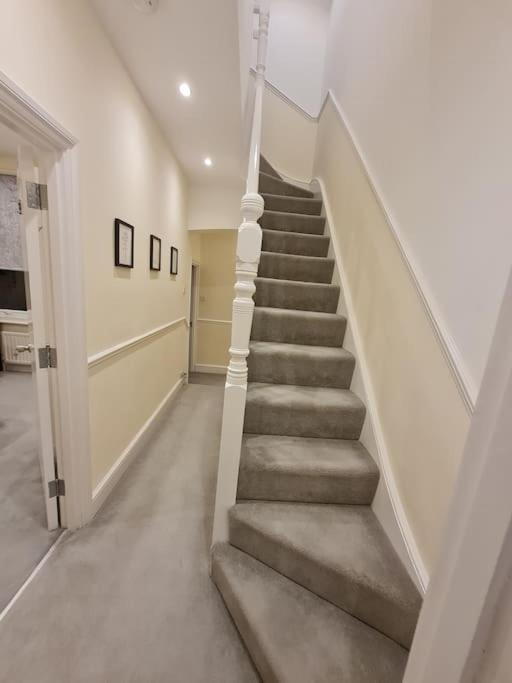 Double Room In Shared Flat London Exterior photo